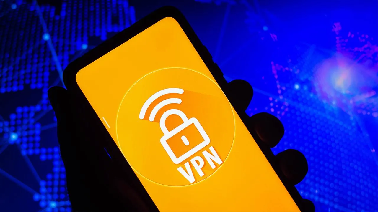 İran'da VPN Casusluk Aracı mı? İşte Kaimpenah'ın Tartışma Yaratan Sözleri!