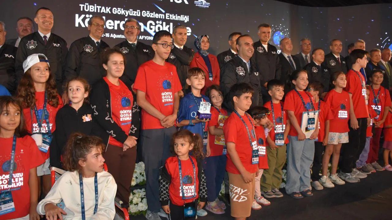 Gökyüzünde Rekor: TÜBİTAK'ın 28. Etkinliği Afyonkarahisar'da Başladı!
